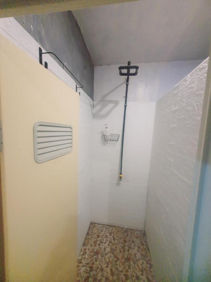Hostel Good Feeling Banyuwangi  Exterior foto